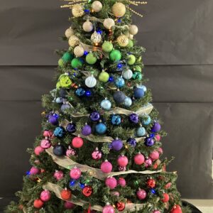 #7 Holiday Cheer tree - Lowes/PTO